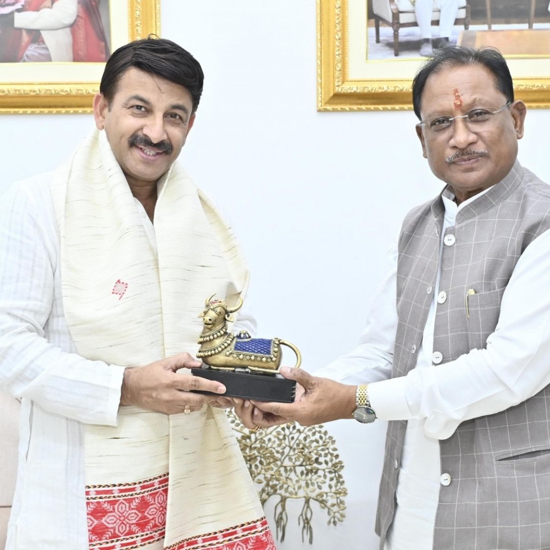 Manoj tiwari meet cm sai